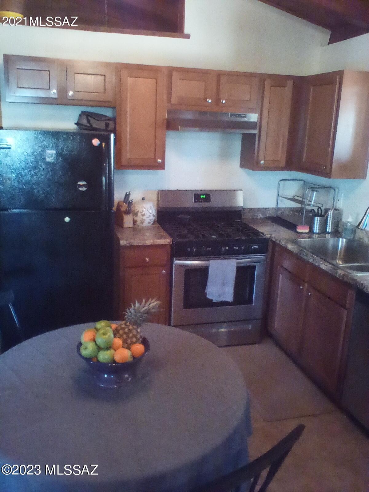 2620 West Alvaro Road Tucson, AZ 85746 - Photo 11 of 31 IMG_20231227_094752