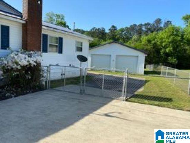 112 Ravine Park Bessemer, AL 35023 - Photo 3 of 12