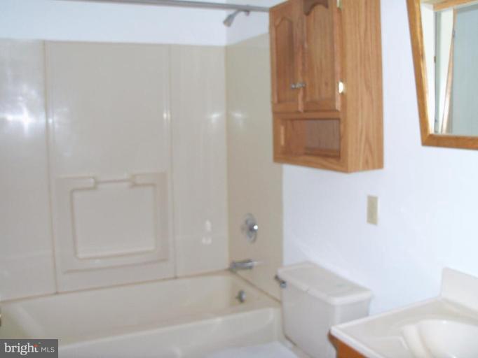 112 Compass Road Middle River, MD 21220 - Photo 10 of 11 Bath #1