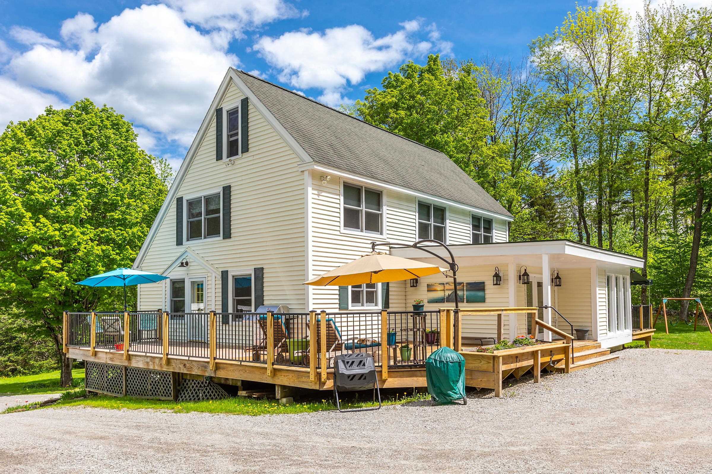 954 S Road Peru, VT 05152 - Photo 2 of 40