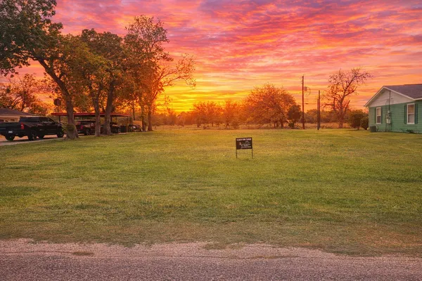 $50,000 | 419 Reed Avenue, Wharton, TX 77488