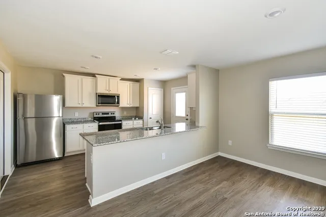 $1,465 | 3223 Begonia Bend, San Antonio, TX 78222