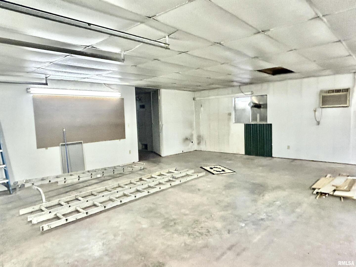 2282 Logan Road West Frankfort, IL 62896 - Photo 19 of 22