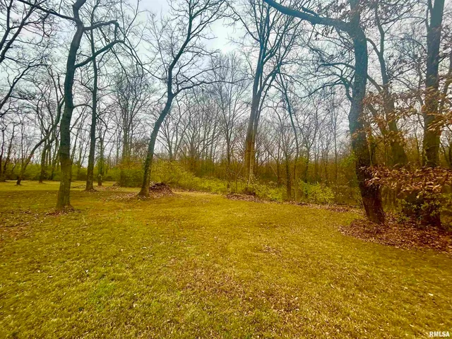 $179,500 | 2282 Logan Road, West Frankfort, IL 62896