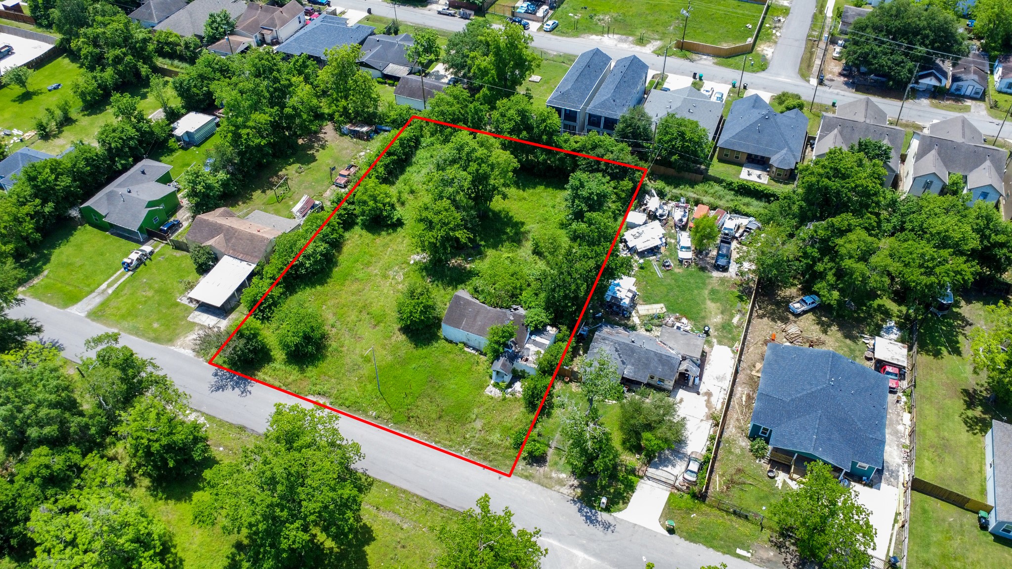 4312 Sunflower Street Houston, TX 77051 - Photo 31 of 45 an aerial view of residential house with outdoor space and trees all around