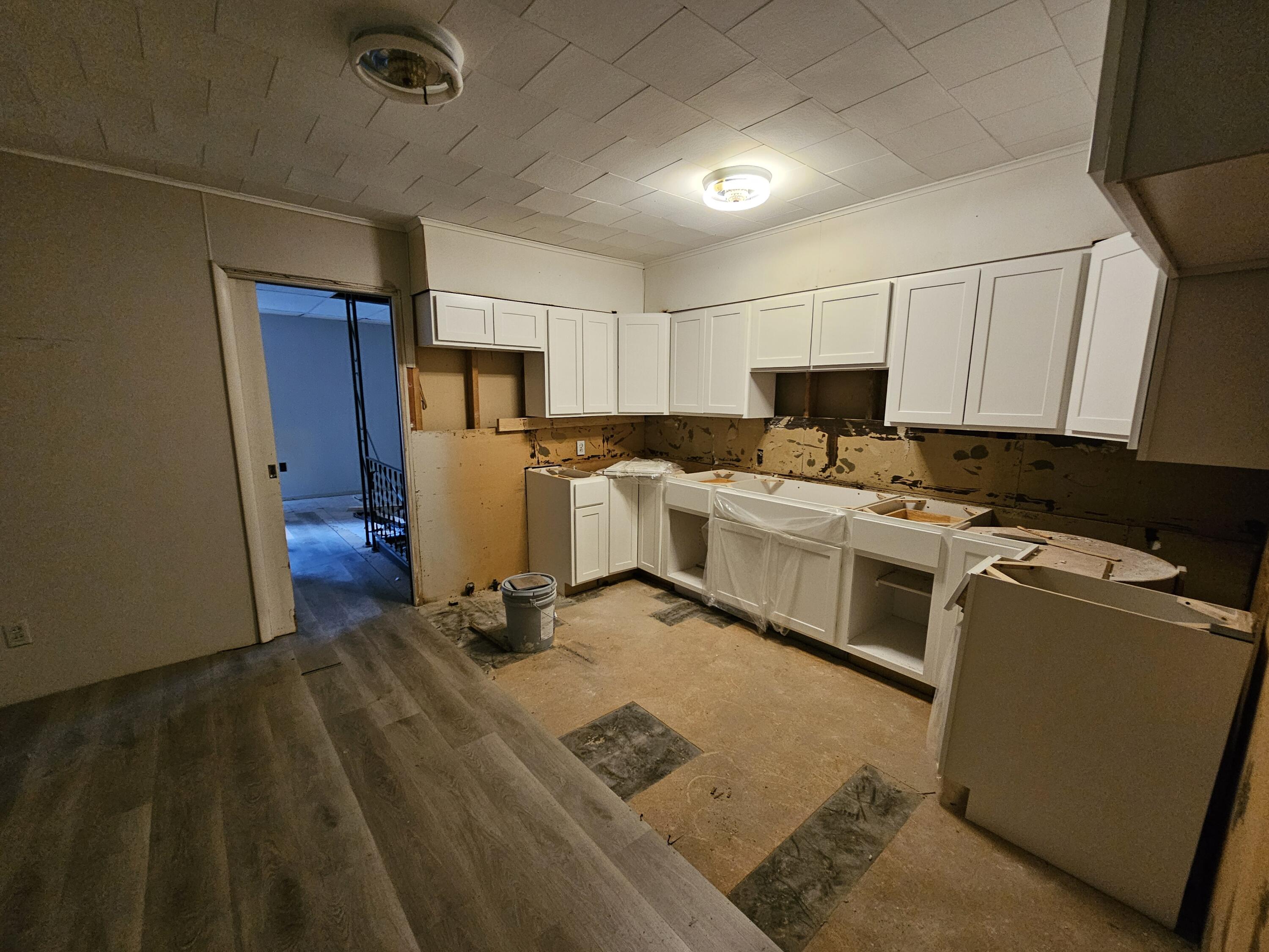 1560 Brooks Road South Muskegon, MI 49442 - Photo 15 of 28 20251023_154118