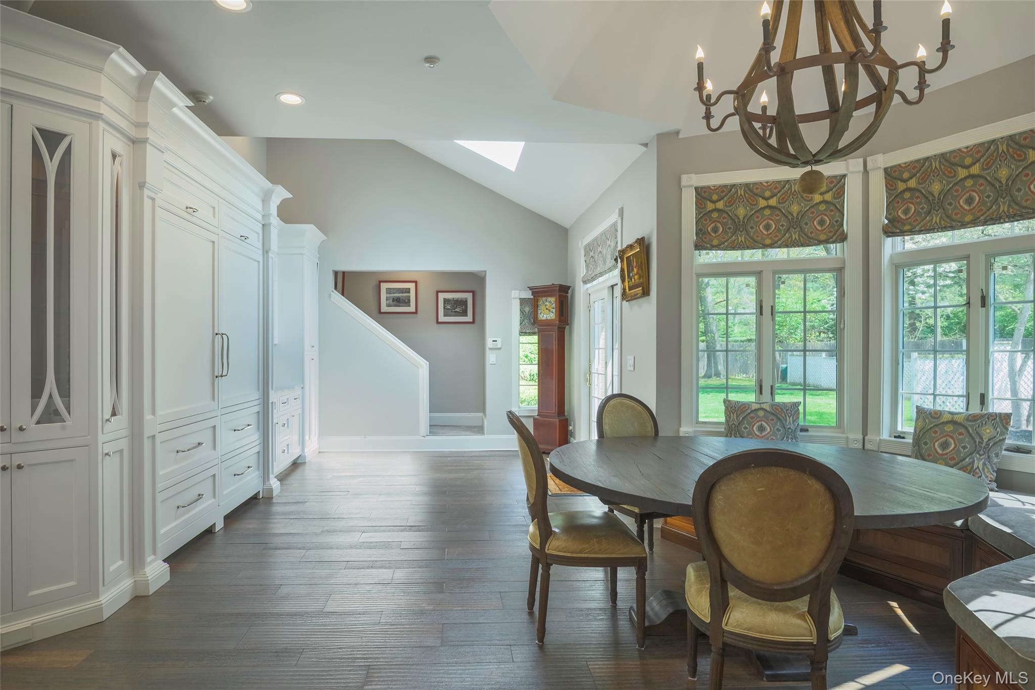 1095 Pine Valley Road Oyster Bay, NY 11771 - Photo 12 of 50