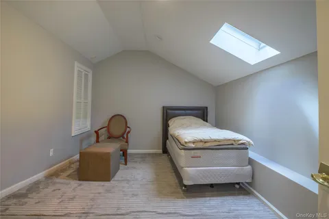 $3,499,999 | 1095 Pine Valley Road, Oyster Bay, NY 11771