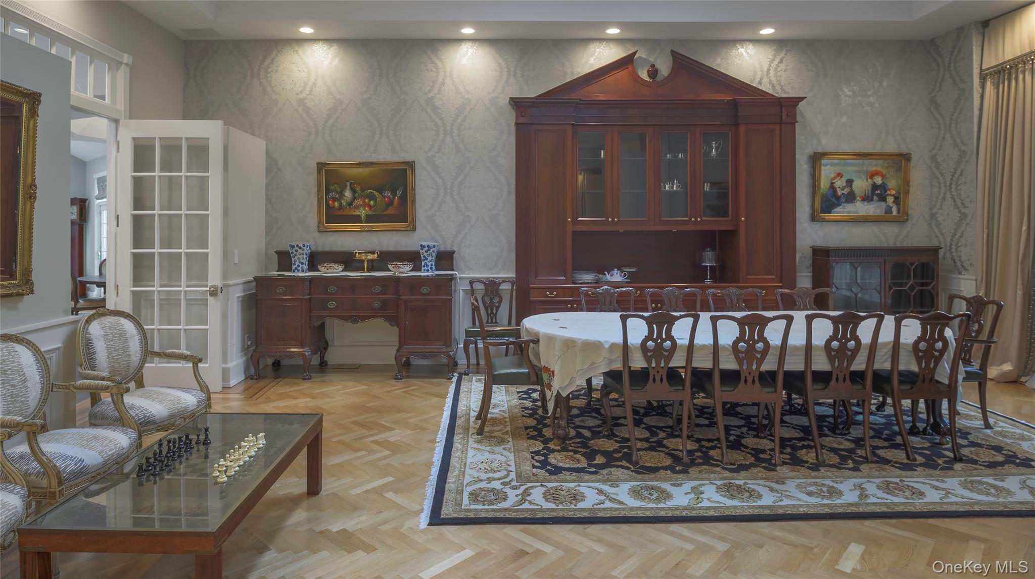 1095 Pine Valley Road Oyster Bay, NY 11771 - Photo 8 of 50