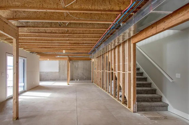 $456,000 | 552 Sun Vale Lane, Unit 9, Grandville, MI 49418