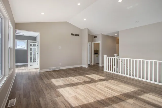 $456,000 | 552 Sun Vale Lane, Unit 9, Grandville, MI 49418