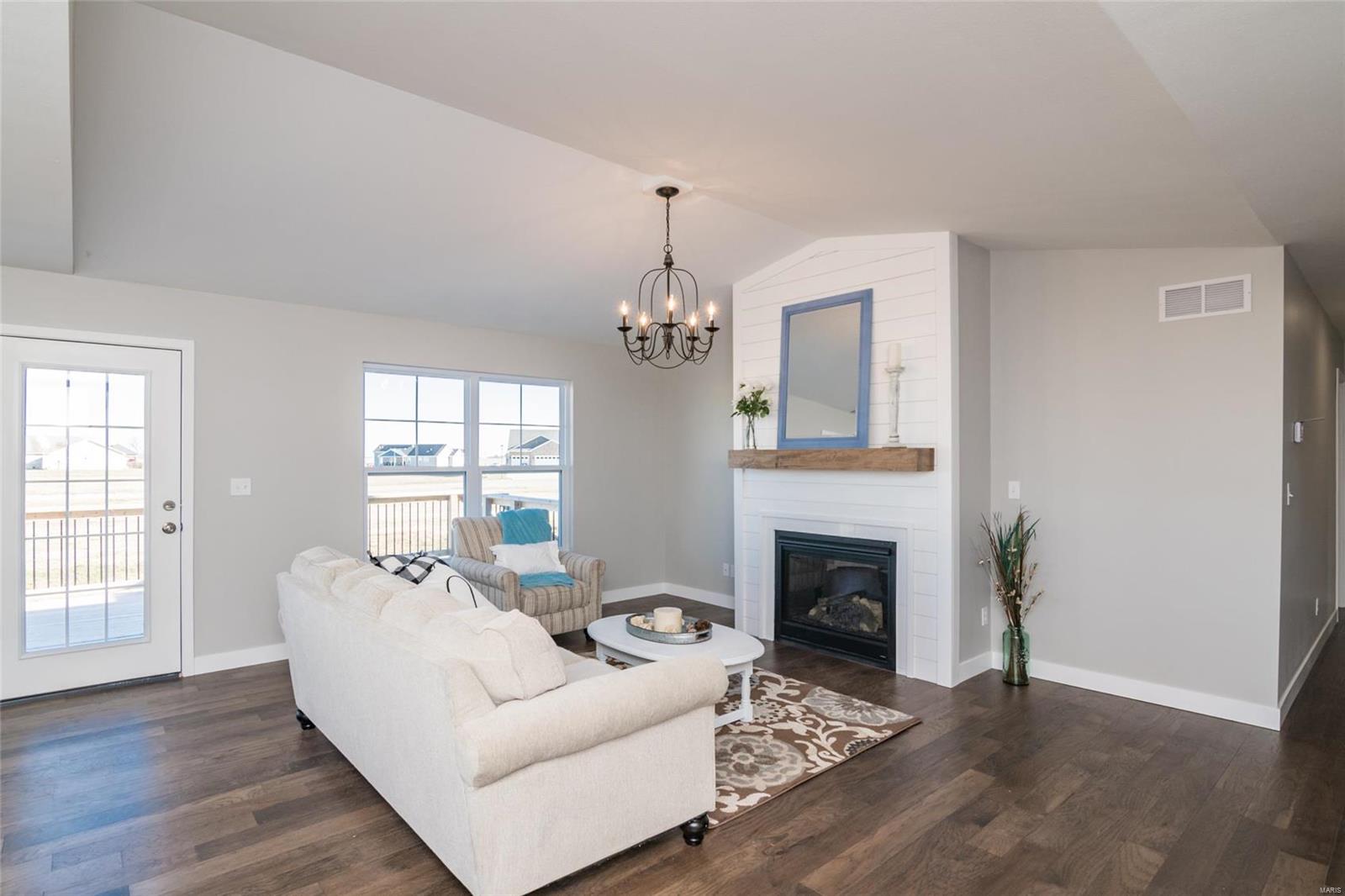 212 Ranchero Drive Hamel, IL 62046 - Photo 6 of 30