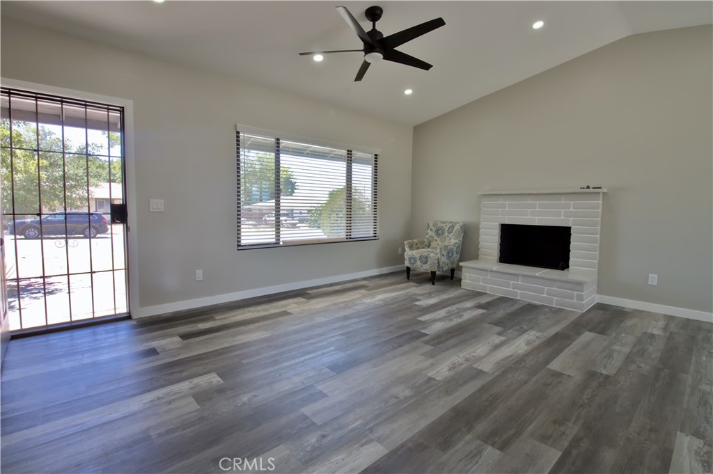 40570 159th Street East Lancaster, CA 93535 - Photo 5 of 25