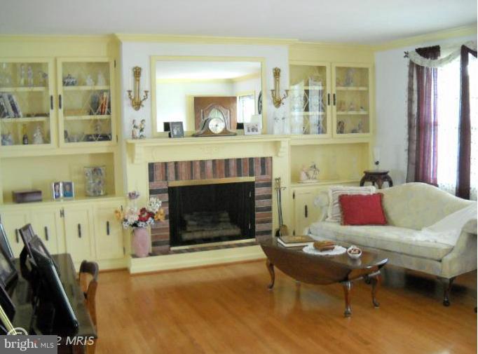 6075 Ripley Road La Plata, MD 20646 - Photo 17 of 20 Family Room