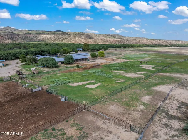 $1,795,000 | 4489 North Ocotillo Road, Benson, AZ 85602