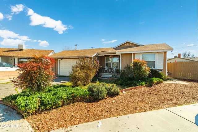 $425,000 | 43848 Fern Avenue, Lancaster, CA 93534
