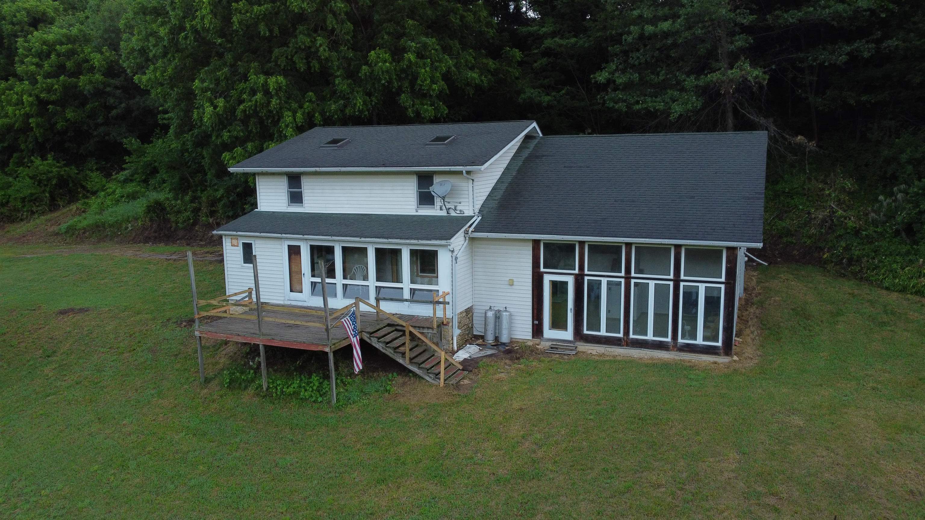 8497 South Good Hope Road Elizabeth, IL 61028 - Photo 17 of 57 Gallery Image 17