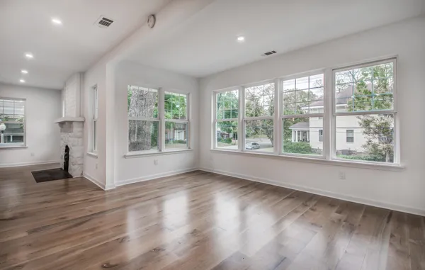 $529,900 | 1781 Forest Avenue, Memphis, TN 38112