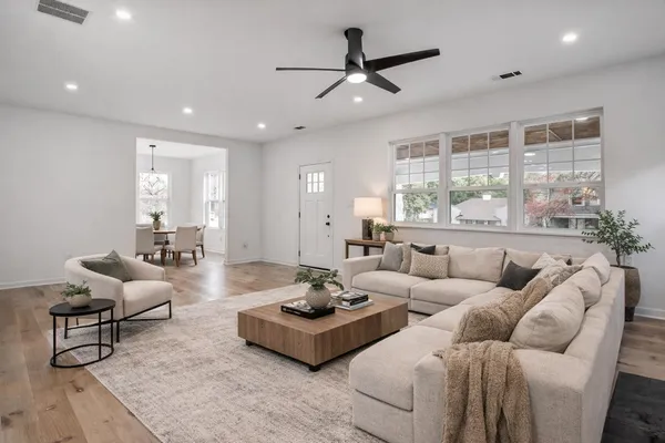 $529,900 | 1781 Forest Avenue, Memphis, TN 38112