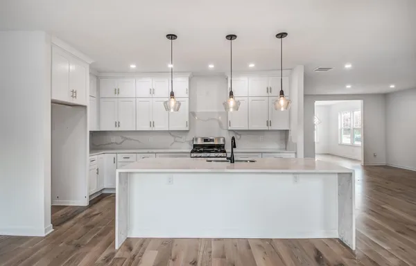 $529,900 | 1781 Forest Avenue, Memphis, TN 38112