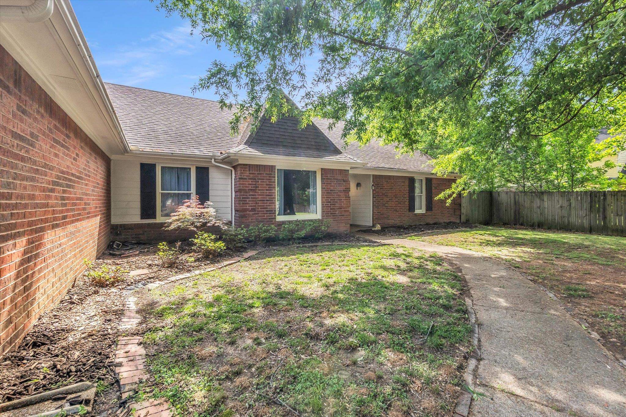 870 Cully Road Cordova, TN 38018 - Photo 3 of 32 Gallery Image 3