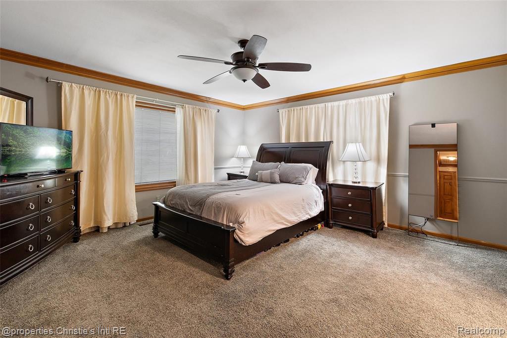 37437 Radde Street Clinton Township, MI 48036 - Photo 26 of 38
