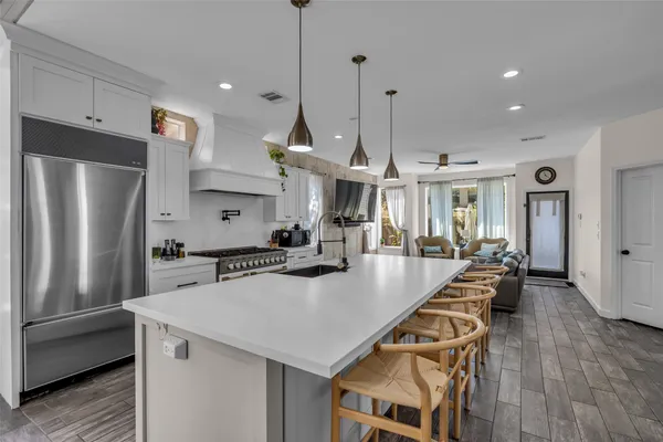 $4,200 | 55 South Bethany Bend Circle, The Woodlands, TX 77382