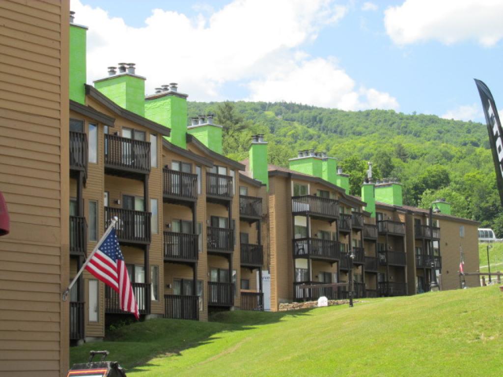 318 Mountain Road, Unit A305 Ludlow, VT 05149 - Photo 1 of 15 Gallery Image 1