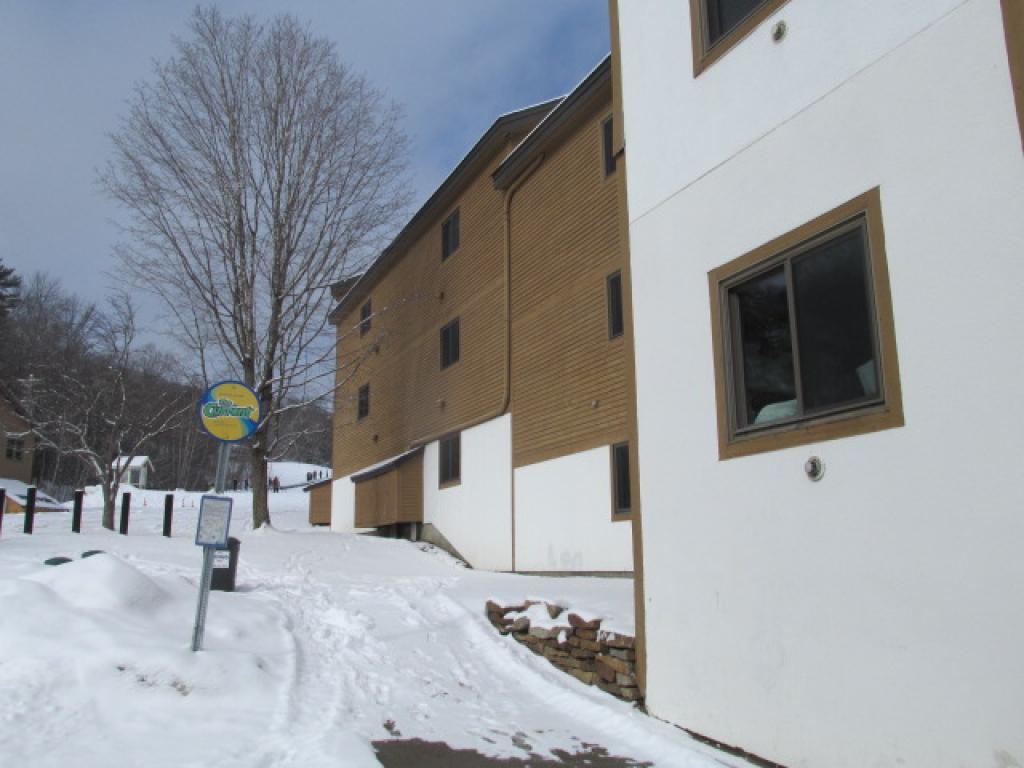 318 Mountain Road, Unit A305 Ludlow, VT 05149 - Photo 3 of 15 Gallery Image 3
