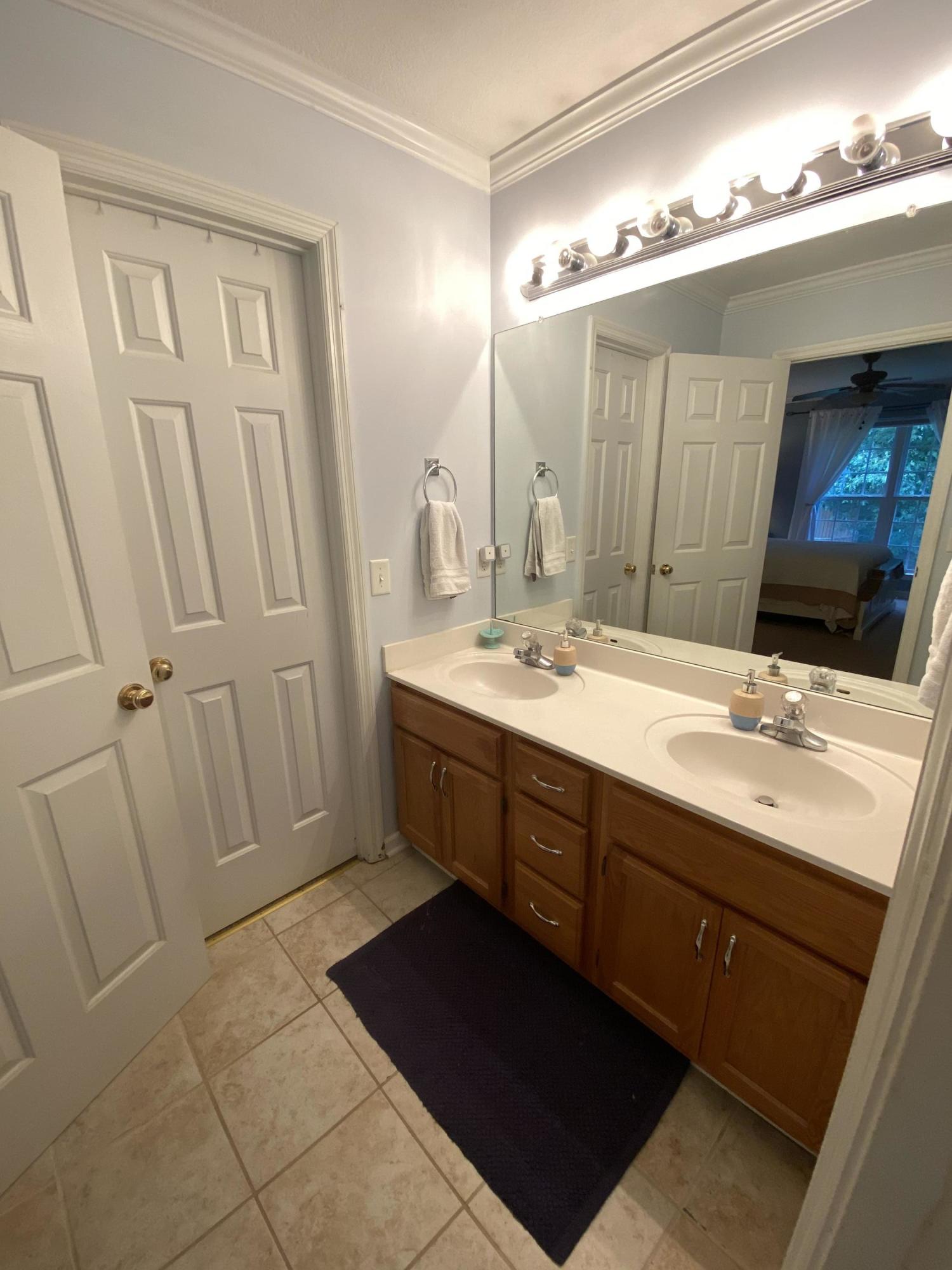 1006 Tiftonia View Road Chattanooga, TN 37419 - Photo 8 of 22 Master Bath