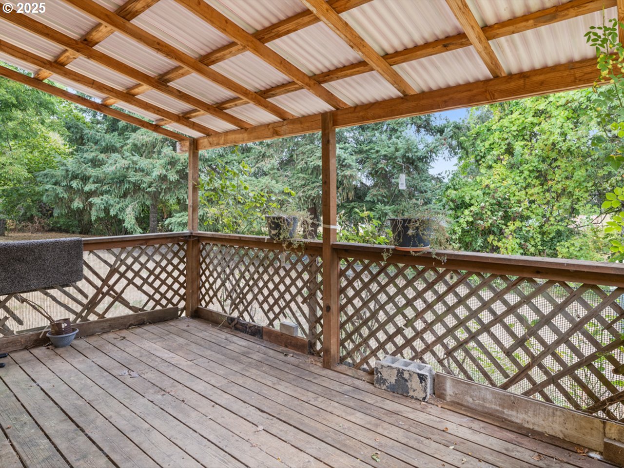 38115 Scravel Hill Road Northeast Albany, OR 97322 - Photo 21 of 46 a view of a black gate