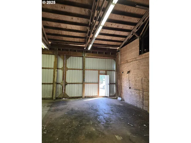 a view of under construction room