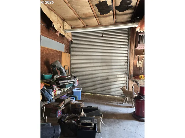 $700,000 | 38115 Scravel Hill Road Northeast, Albany, OR 97322