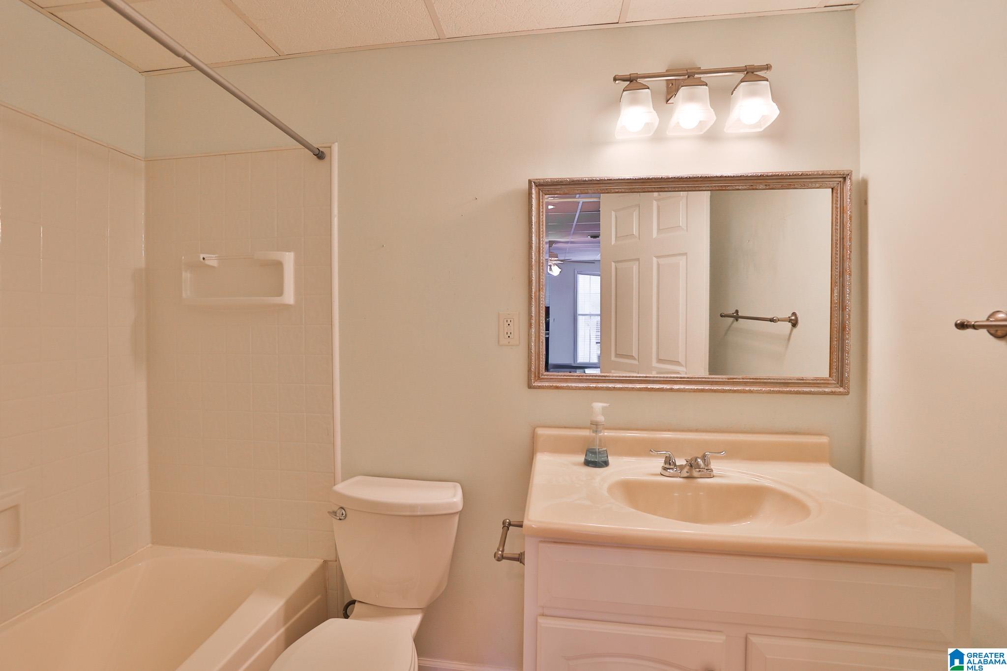 488 Rabbit Point Road Cropwell, AL 35054 - Photo 38 of 67 Gallery Image 38