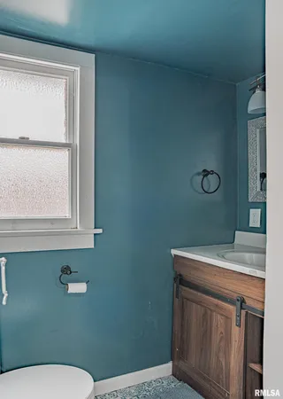 $169,000 | 525 North Vine Street, Mount Pulaski, IL 62548