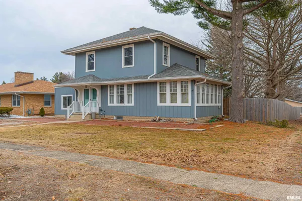 $169,000 | 525 North Vine Street, Mount Pulaski, IL 62548