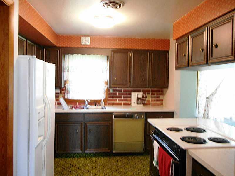 3114 South Keel Ridge Road West Middlesex, PA 16159 - Photo 6 of 16 Kitchen.