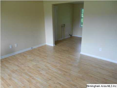 1136 Springville Boulevard Oneonta, AL 35121 - Photo 4 of 7