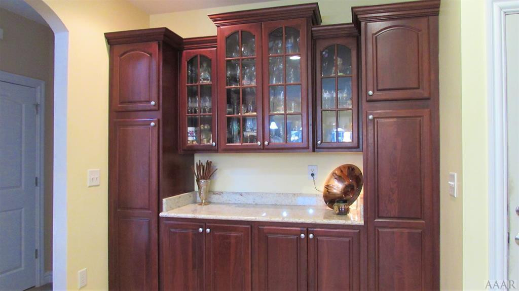 105 Valley Road Camden, NC 27921 - Photo 9 of 32 Built in Buffet