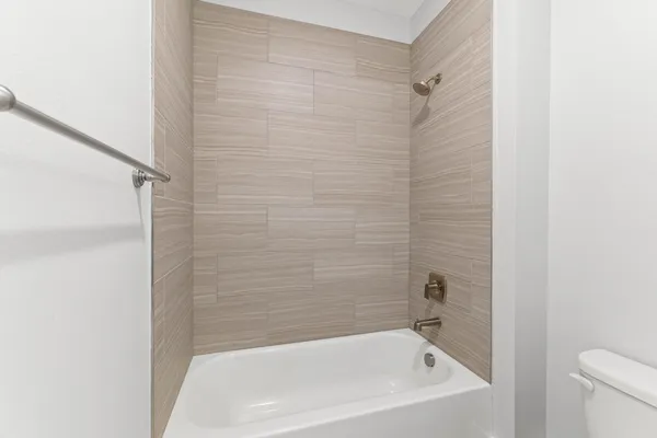 $2,800 | 100 Beach Drive, Unit 9, Destin, FL 32541