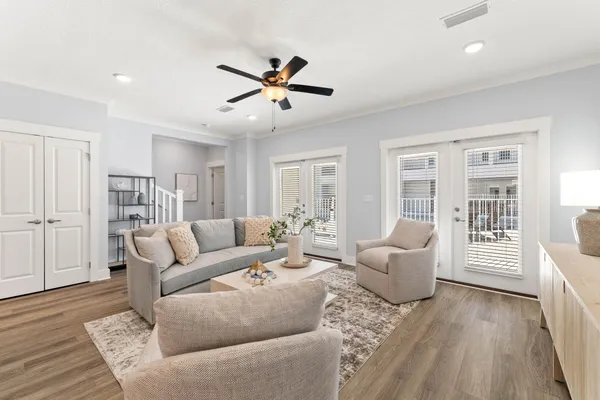 $2,800 | 100 Beach Drive, Unit 9, Destin, FL 32541