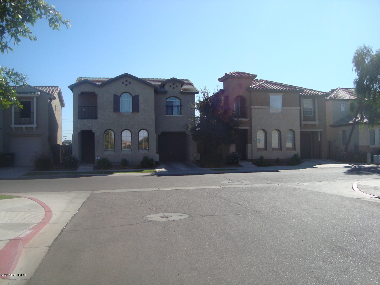 1511 East Bloch Road Phoenix, AZ 85040 - Photo 6 of 8 East end of Street