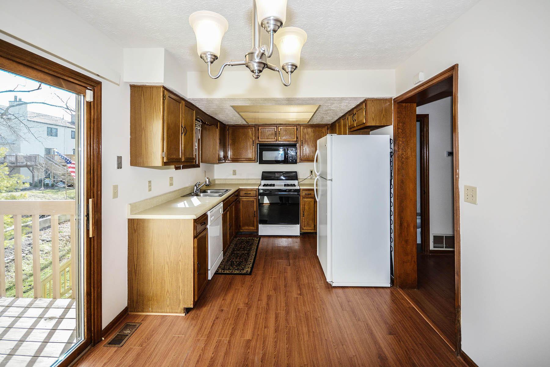 5302 Timberline Road, Unit 115 Columbus, OH 43220 - Photo 8 of 32 Gallery Image 8