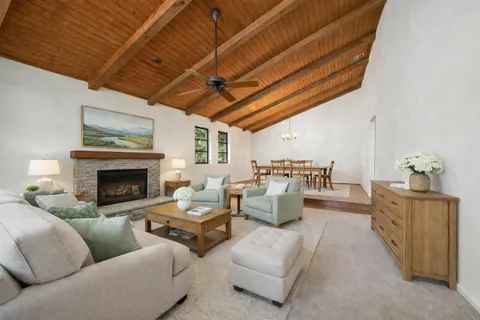 $1,950,000 | 8090 Native Dancer Road East, Palm Beach Gardens, FL 33418