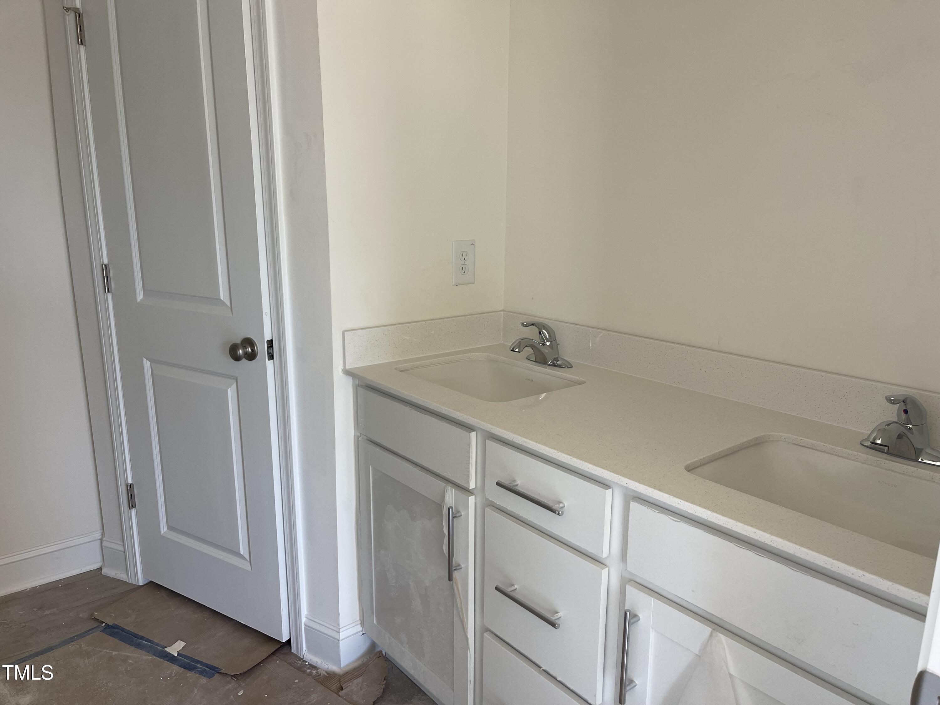 6327 Granite Quarry Drive Raleigh, NC 27610 - Photo 11 of 16 IMG_7218