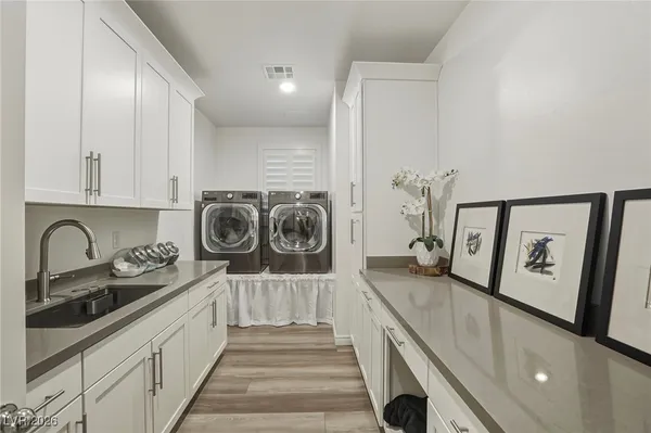 $941,000 | 10095 Gila River Street, Las Vegas, NV 89178