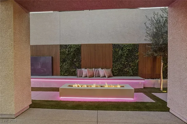 $941,000 | 10095 Gila River Street, Las Vegas, NV 89178