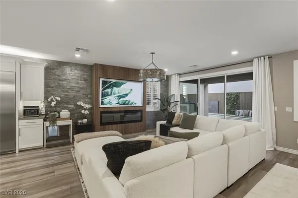 $941,000 | 10095 Gila River Street, Las Vegas, NV 89178