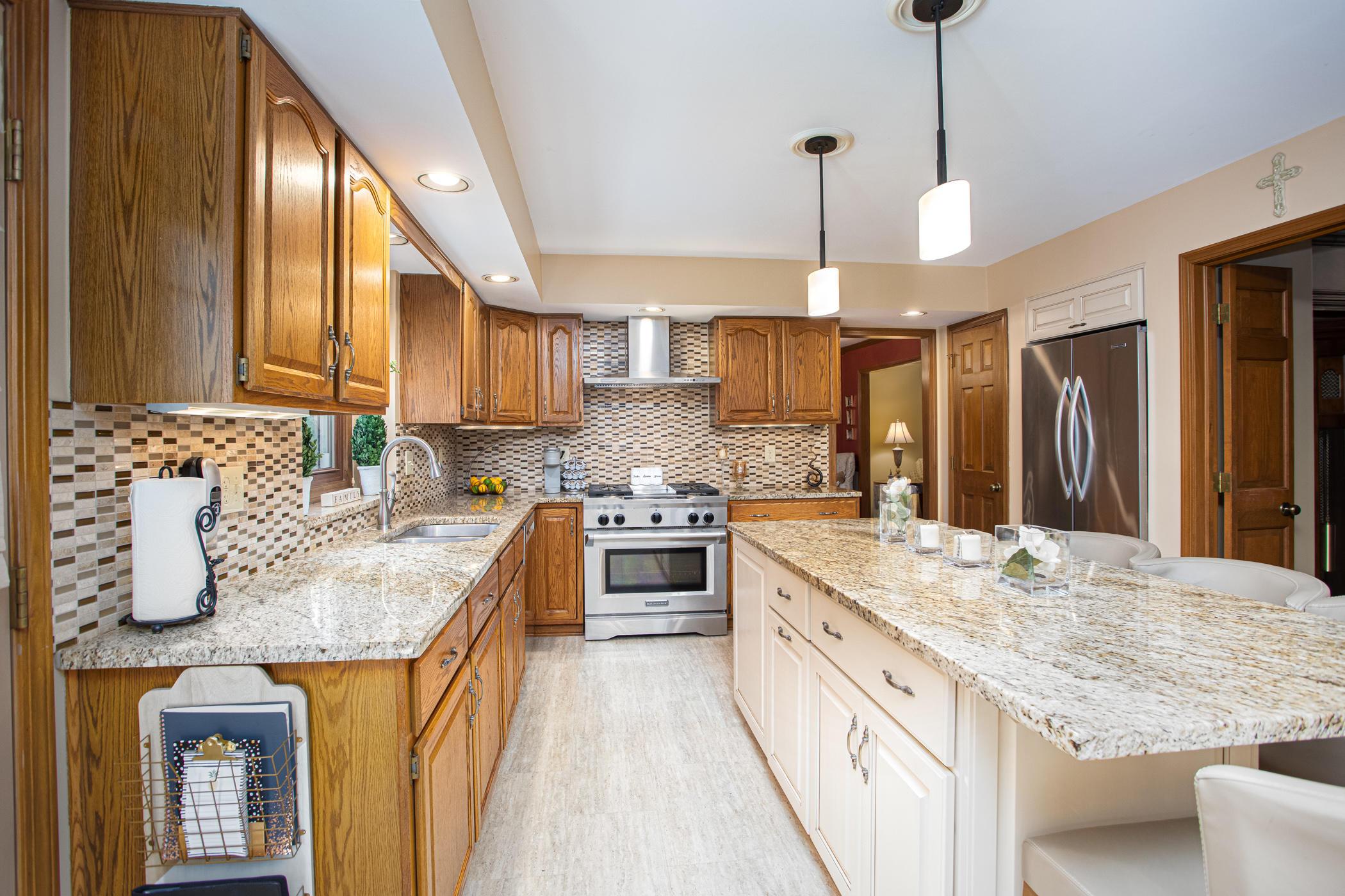 6815 Ravine Circle Columbus, OH 43085 - Photo 37 of 70