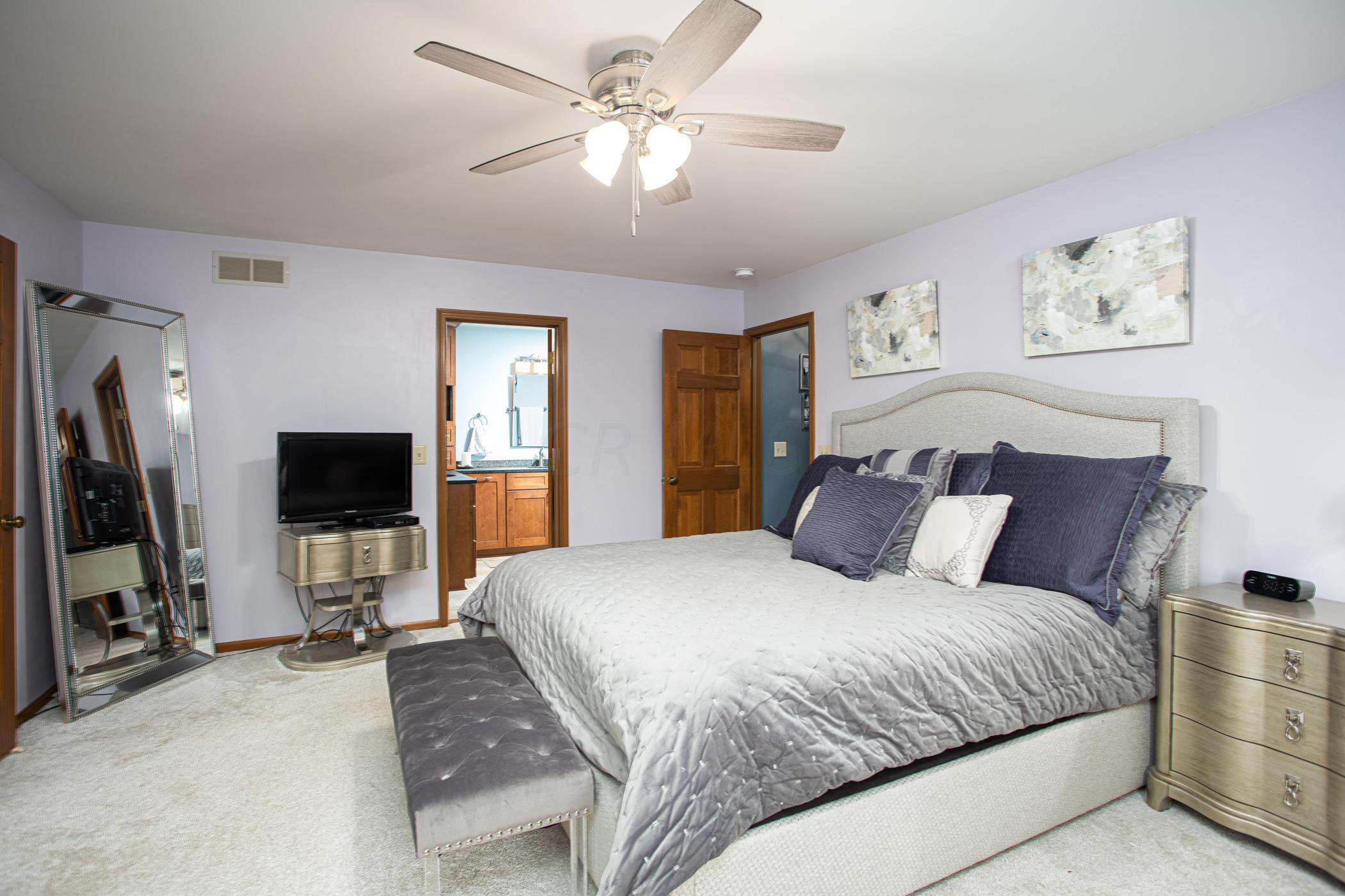 6815 Ravine Circle Columbus, OH 43085 - Photo 52 of 70